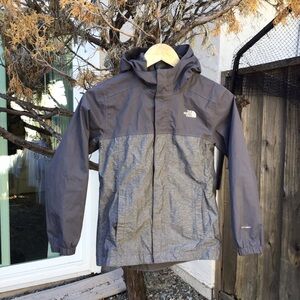 The North Face Boys Dryvent Hooded Rain Jacket Gray Size S 7 8
